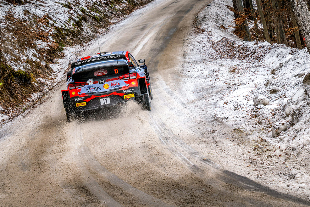 Neuville/Wydaeghe - Hyundai i20 WRC  © Olivier Caenen