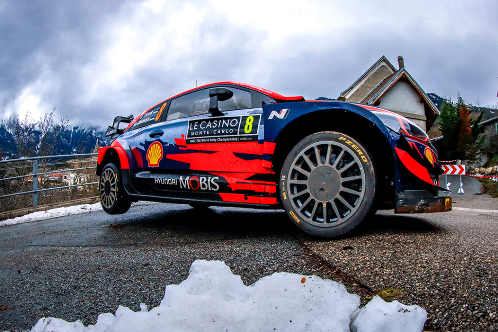 Tanak/Jarveoja - Hyundai I20 WRC  © Olivier Caenen